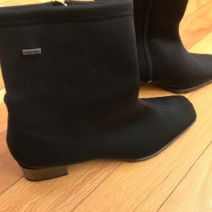 Women hogl ankle boots